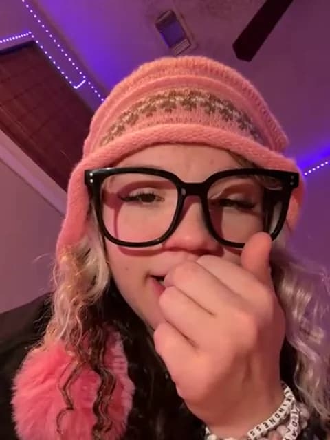 Cutiepiespanks from Stripchat - Jan 20, 2026 02:33 - 49 min