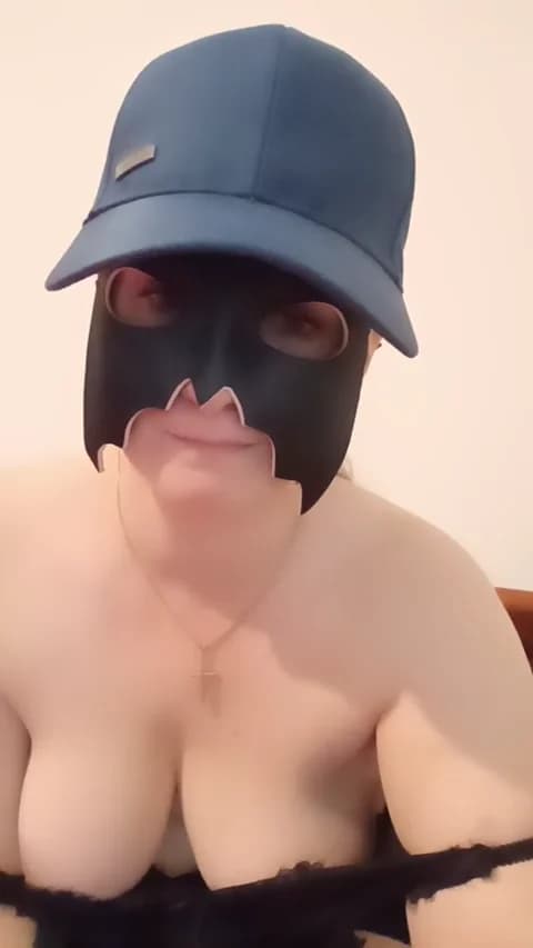 Elina94 from Cam4 - Jan 12, 2026 10:30 - 73 min