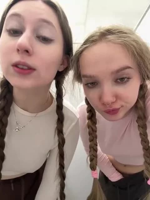 FroggyAnna from Stripchat - Jan 18, 2026 02:43 - 90 min