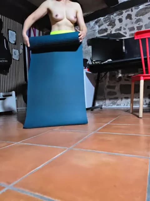 Lina_lou4 from Stripchat - Jan 17, 2026 19:30 - 34 min