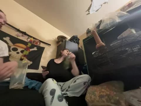 Snowbunnycake_131 from Stripchat - Jan 13, 2026 11:46 - 76 min