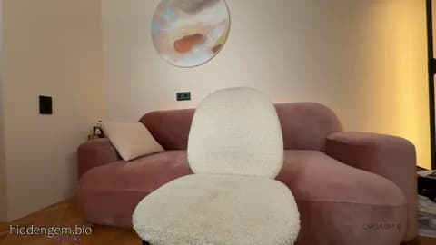 _hidden_gem_ from Chaturbate - Jan 19, 2026 16:41 - 89 min