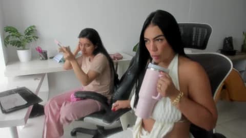 emillybrowm from Chaturbate - Mar 9, 2026 17:17 - 120 min