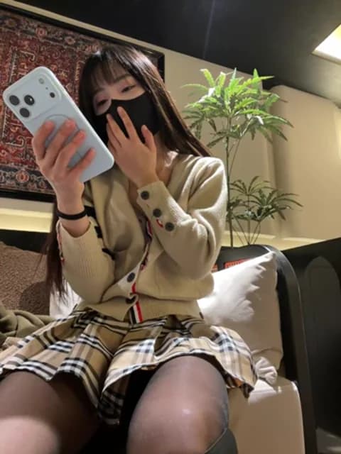 xiao-Lin from Stripchat - Jan 13, 2026 13:23 - 31 min